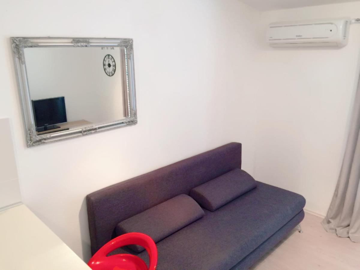 Apartment Cesarica Luaran gambar