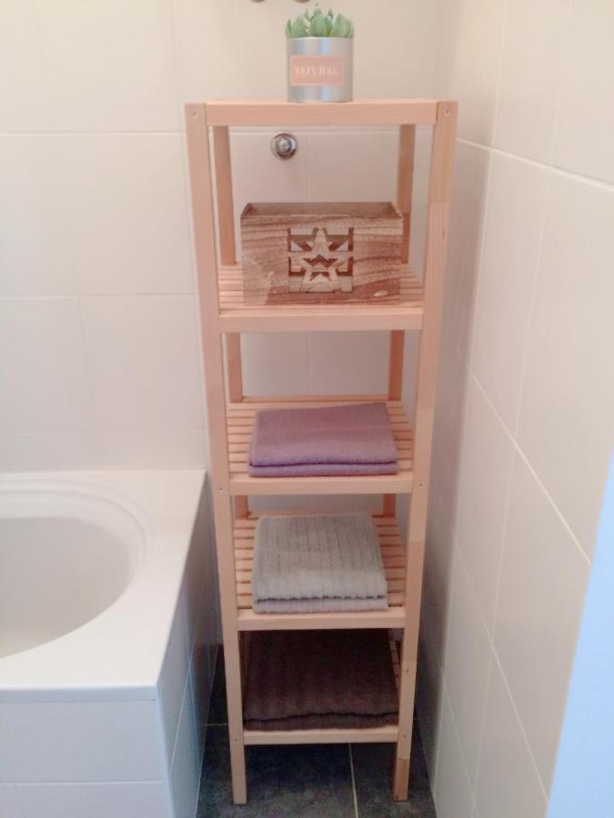 Apartment Cesarica Luaran gambar